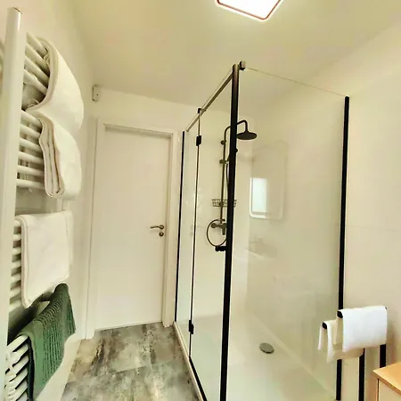 Apartamento Vendeghaz