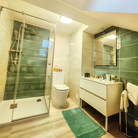 Vendeghaz Apartment